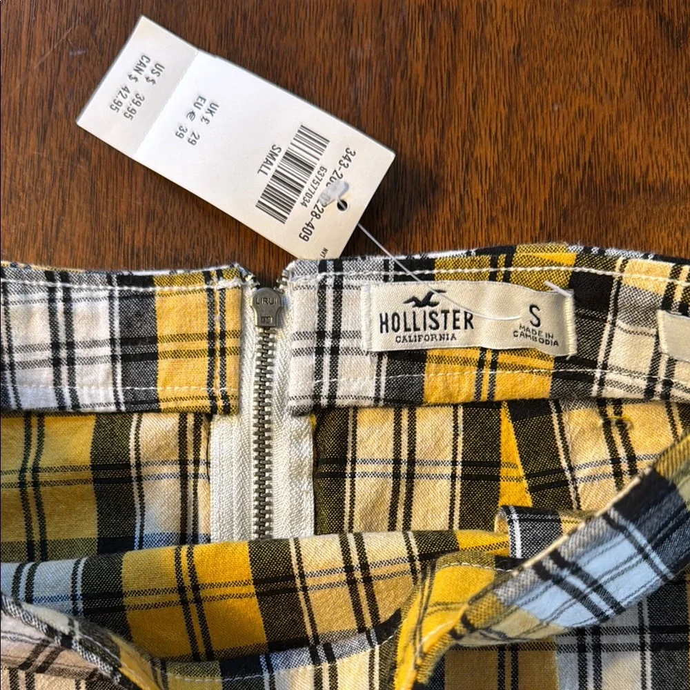 NWT Hollister Ultra High-Rise Yellow Black Plaid Skirt Casual - Size S